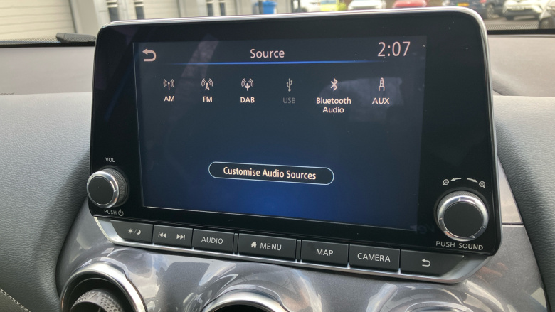 Nissan Juke 1.0 DiG-T N-Connecta 5dr DCT Petrol Hatchback